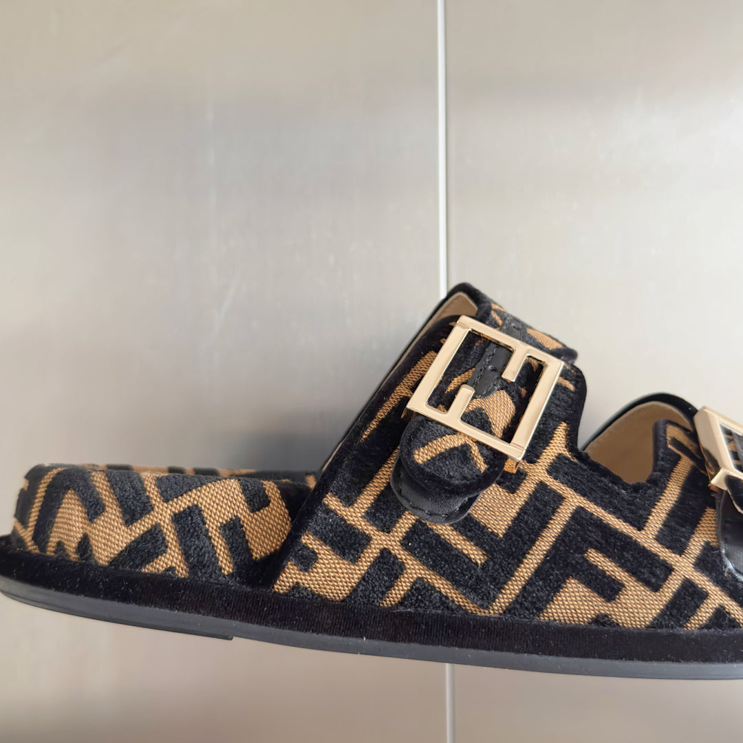 LuxluxHouse Best Quality Fendi Women Shoes
