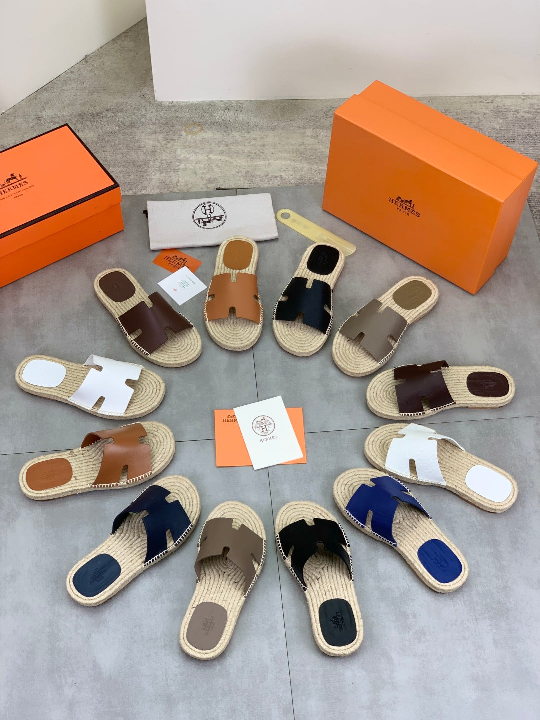 LuxluxHouse Best Quality Sandals Hermes