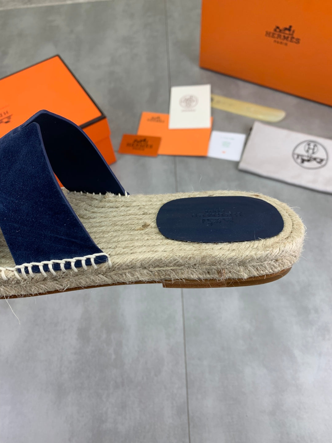 LuxluxHouse Best Quality Sandals Hermes