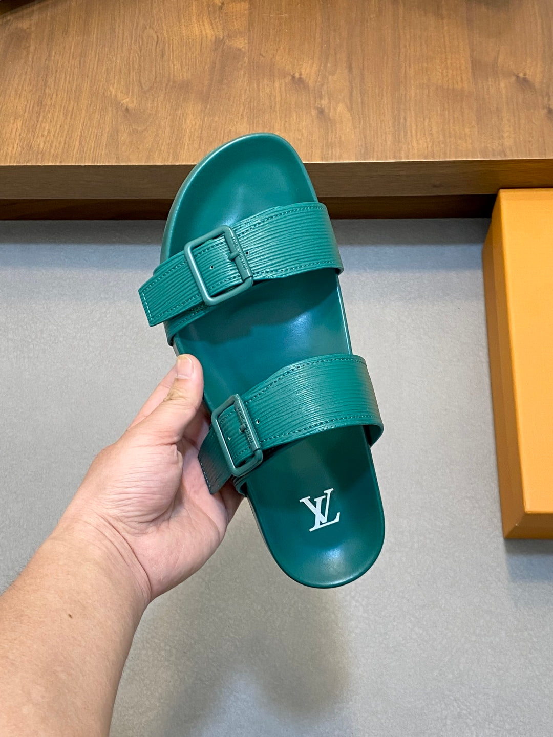 LuxluxHouse Best Quality Sandals Louis Vuitton