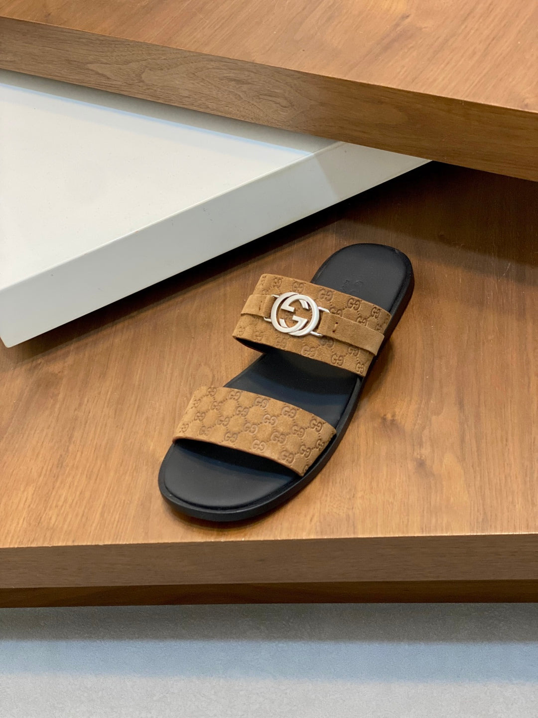LuxluxHouse Best Quality Sandals Gucci