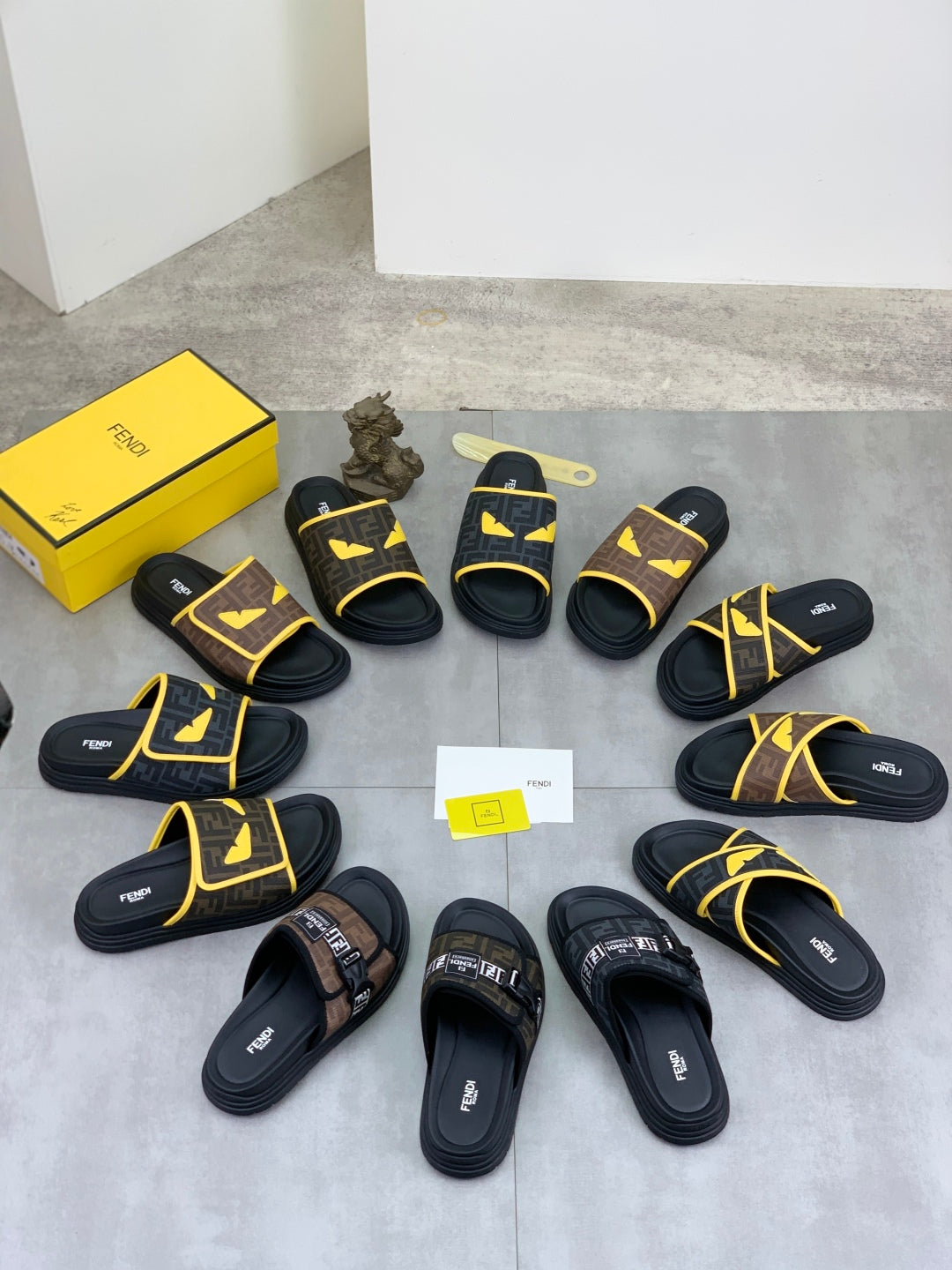 LuxluxHouse Best Quality Sandals Fendi