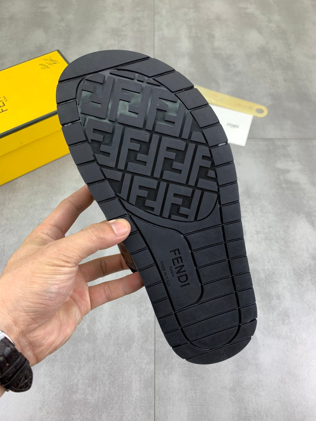 LuxluxHouse Best Quality Sandals Fendi
