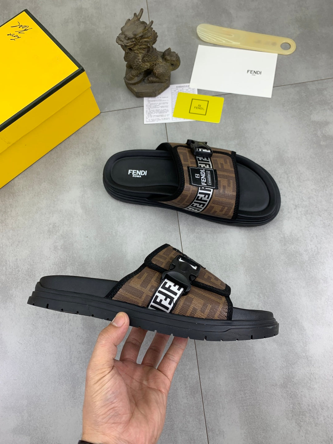 LuxluxHouse Best Quality Sandals Fendi