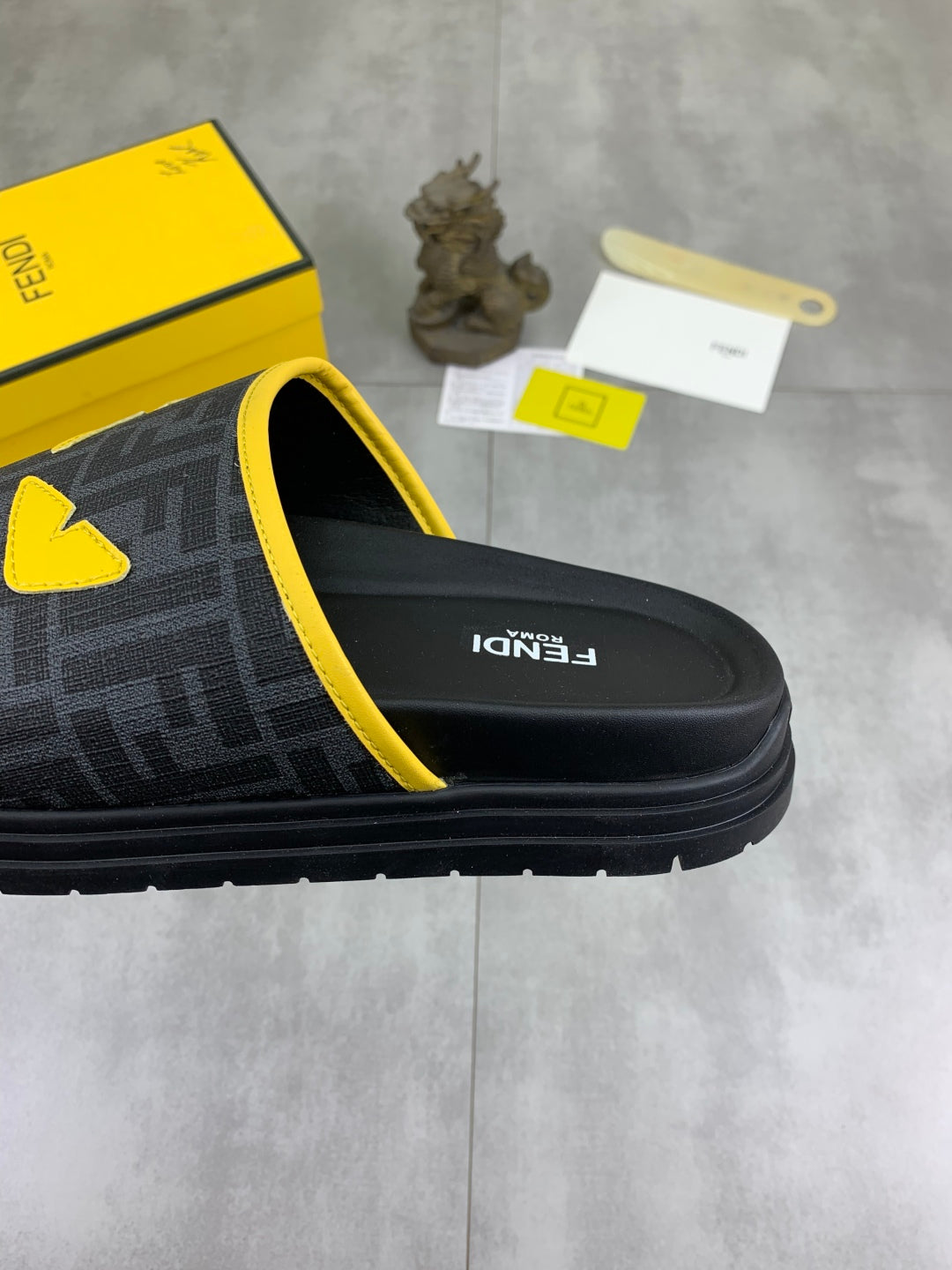 LuxluxHouse Best Quality Sandals Fendi