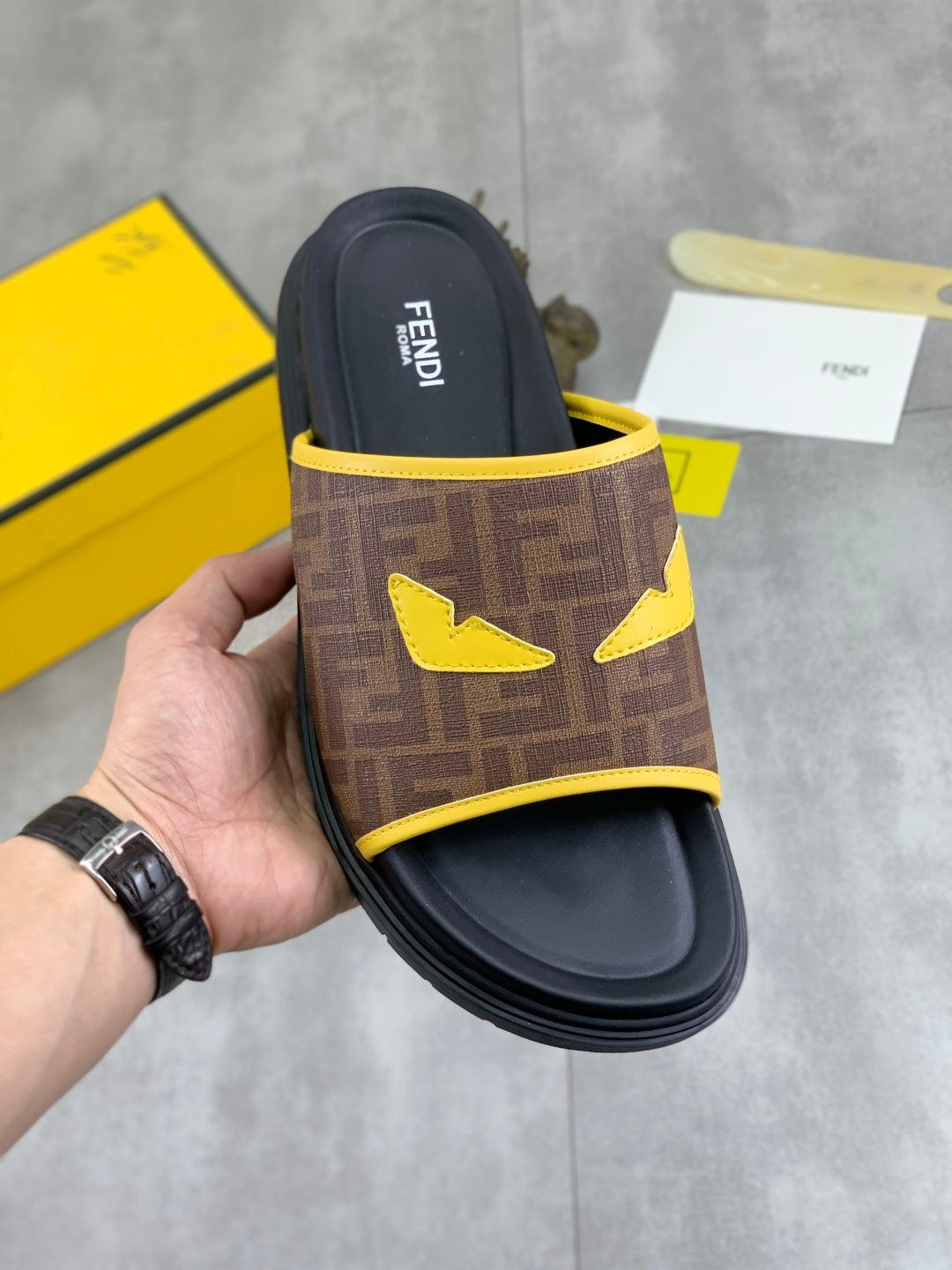 LuxluxHouse Best Quality Sandals Fendi