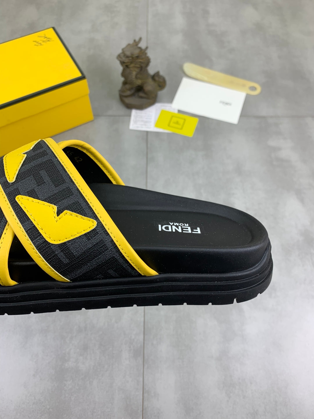 LuxluxHouse Best Quality Sandals Fendi