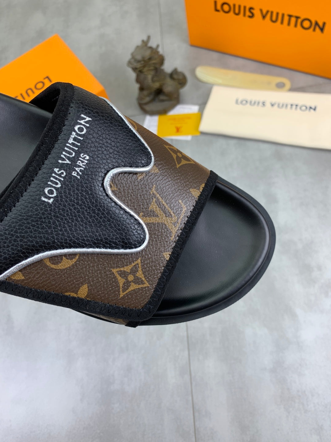 LuxluxHouse Best Quality Sandals Louis Vuitton