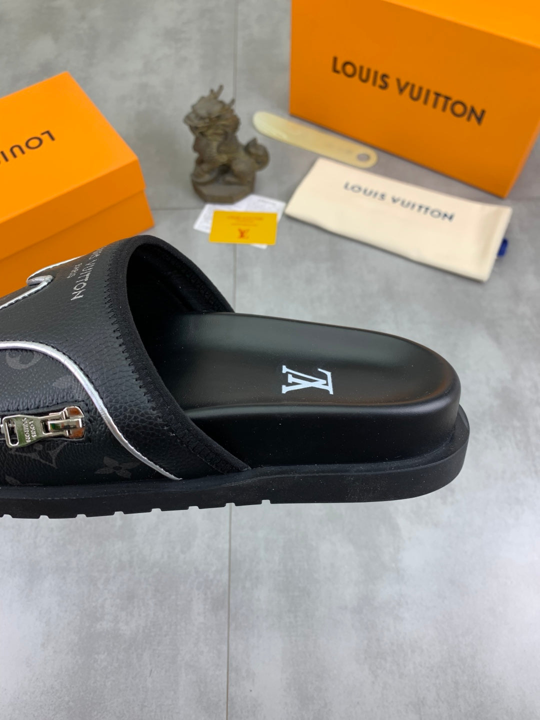 LuxluxHouse Best Quality Sandals Louis Vuitton