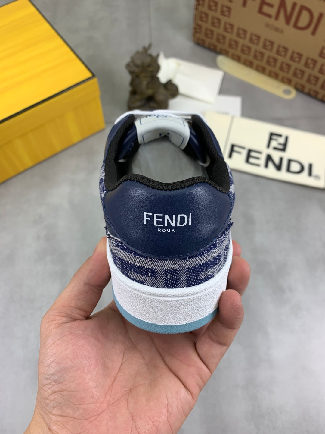 LuxluxHouse Best Quality Shoes Fendi