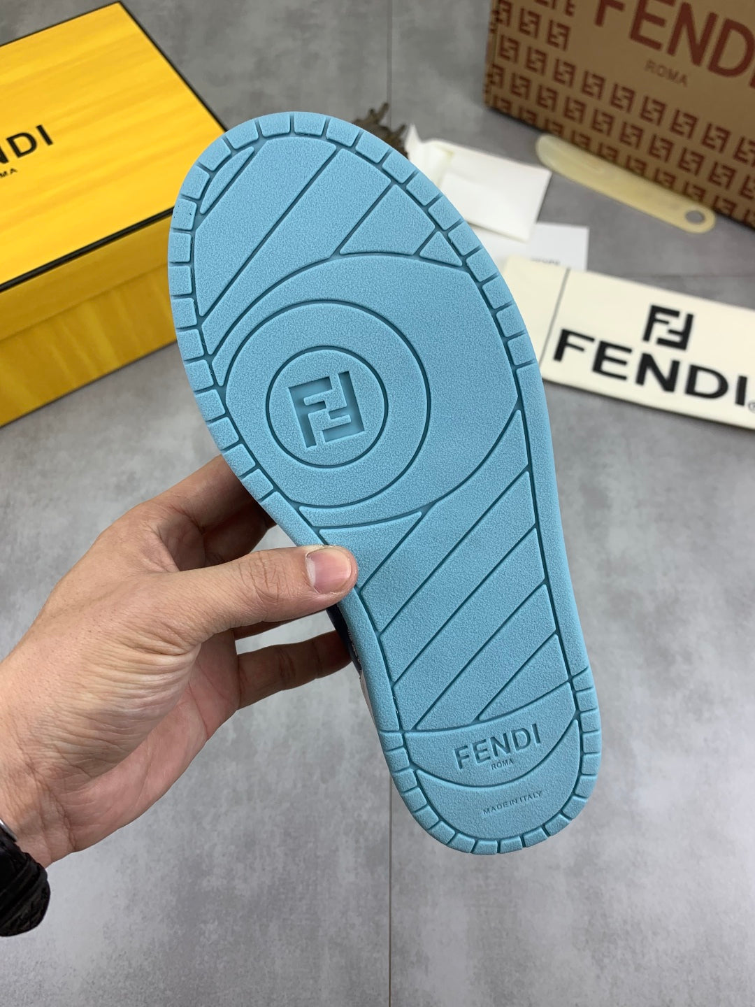 LuxluxHouse Best Quality Shoes Fendi