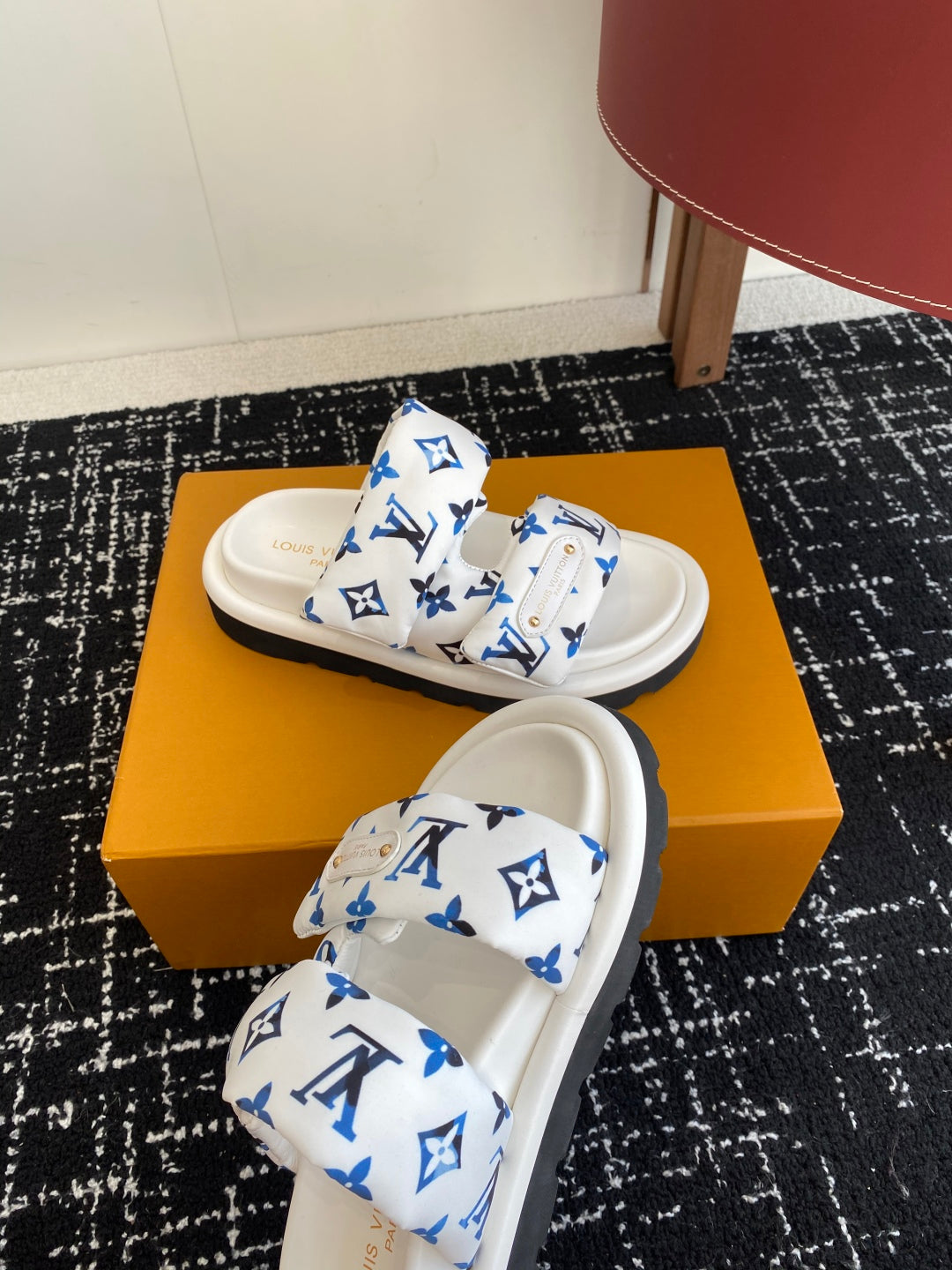 LuxluxHouse Best Quality Sandals Louis Vuitton