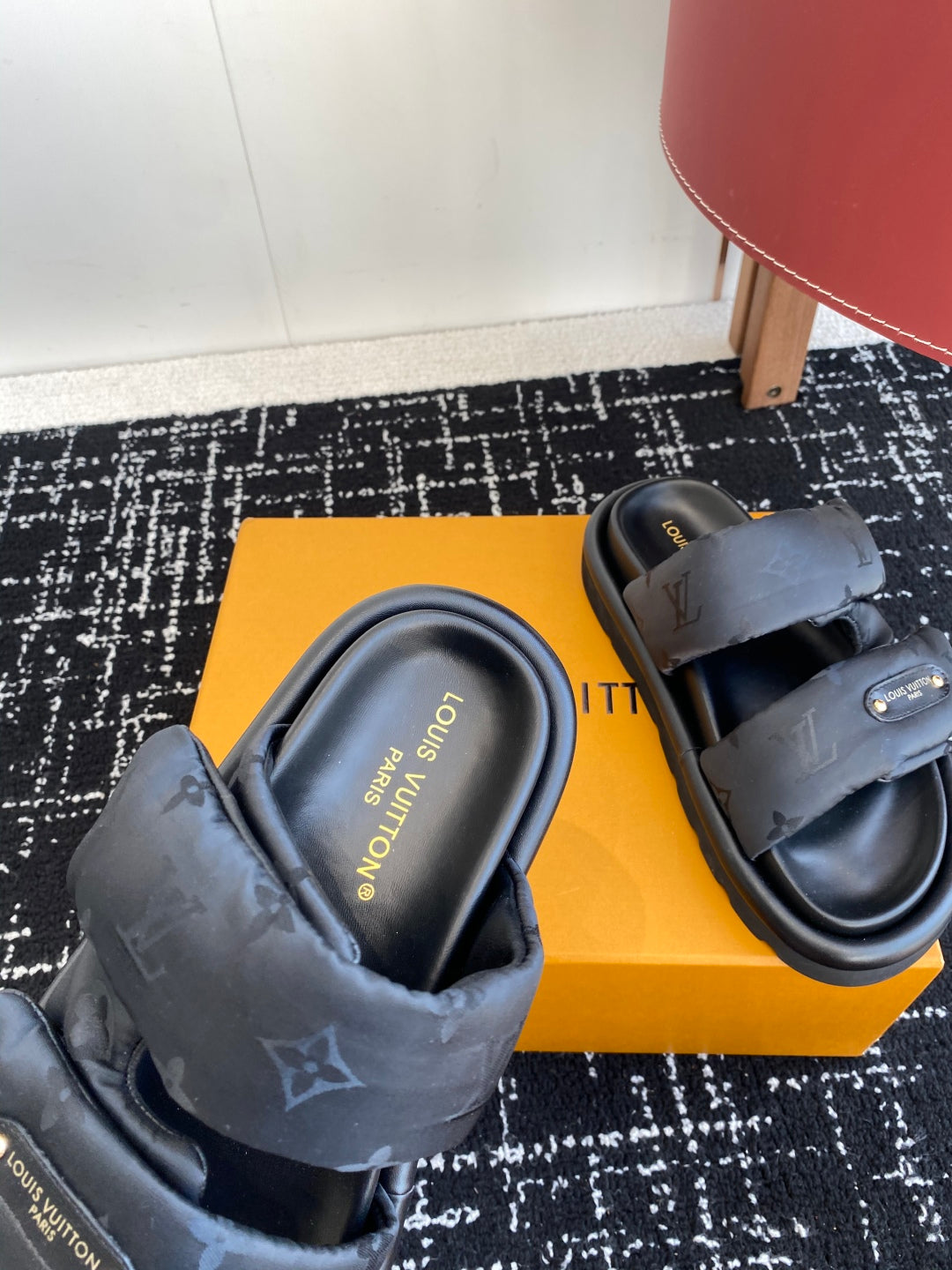 LuxluxHouse Best Quality Sandals Louis Vuitton