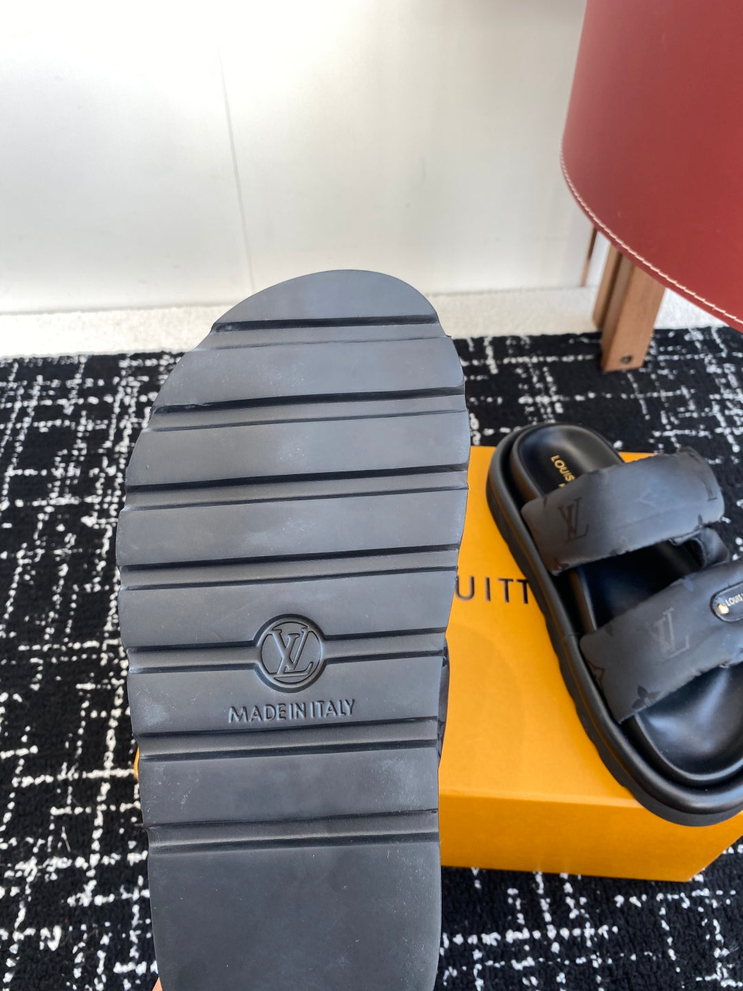 LuxluxHouse Best Quality Sandals Louis Vuitton