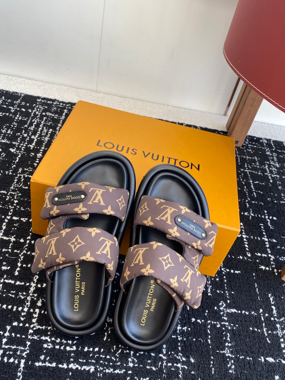 LuxluxHouse Best Quality Sandals Louis Vuitton