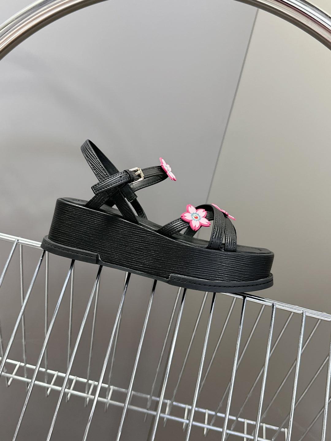 LuxluxHouse Best Quality Women Shoes Louis Vuitton