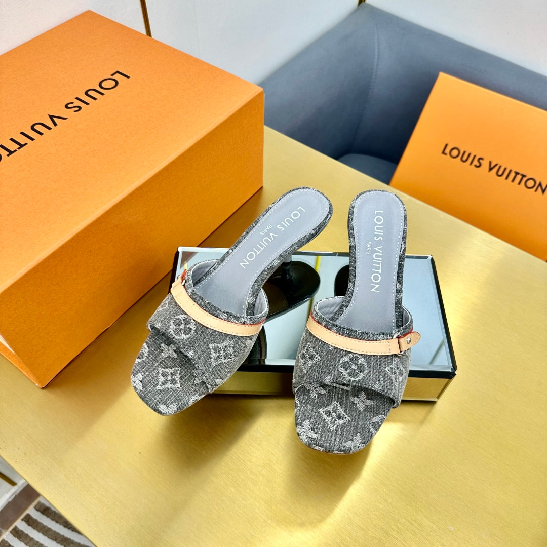 LuxluxHouse Best Quality Women Shoes Louis Vuitton