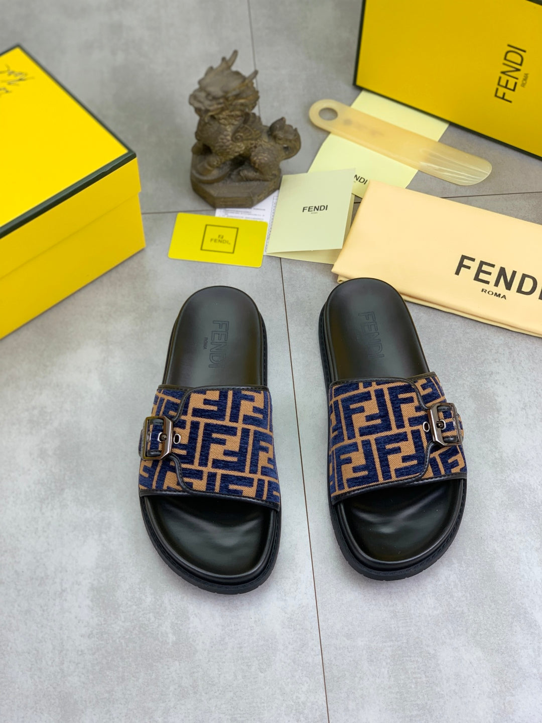 LuxluxHouse Best Quality Sandals Fendi