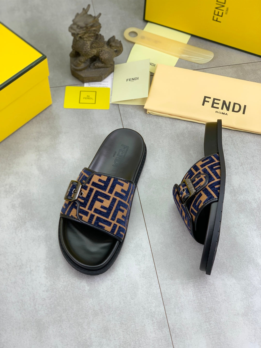 LuxluxHouse Best Quality Sandals Fendi