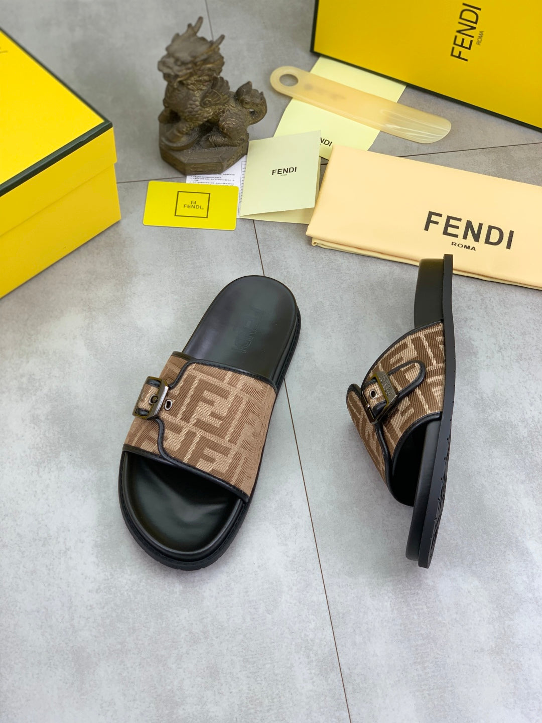 LuxluxHouse Best Quality Sandals Fendi