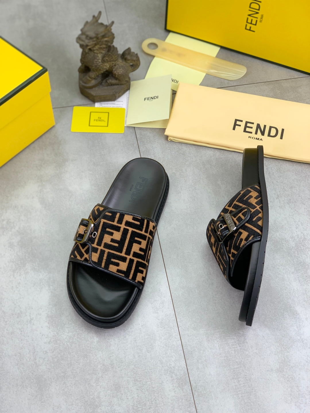 LuxluxHouse Best Quality Sandals Fendi