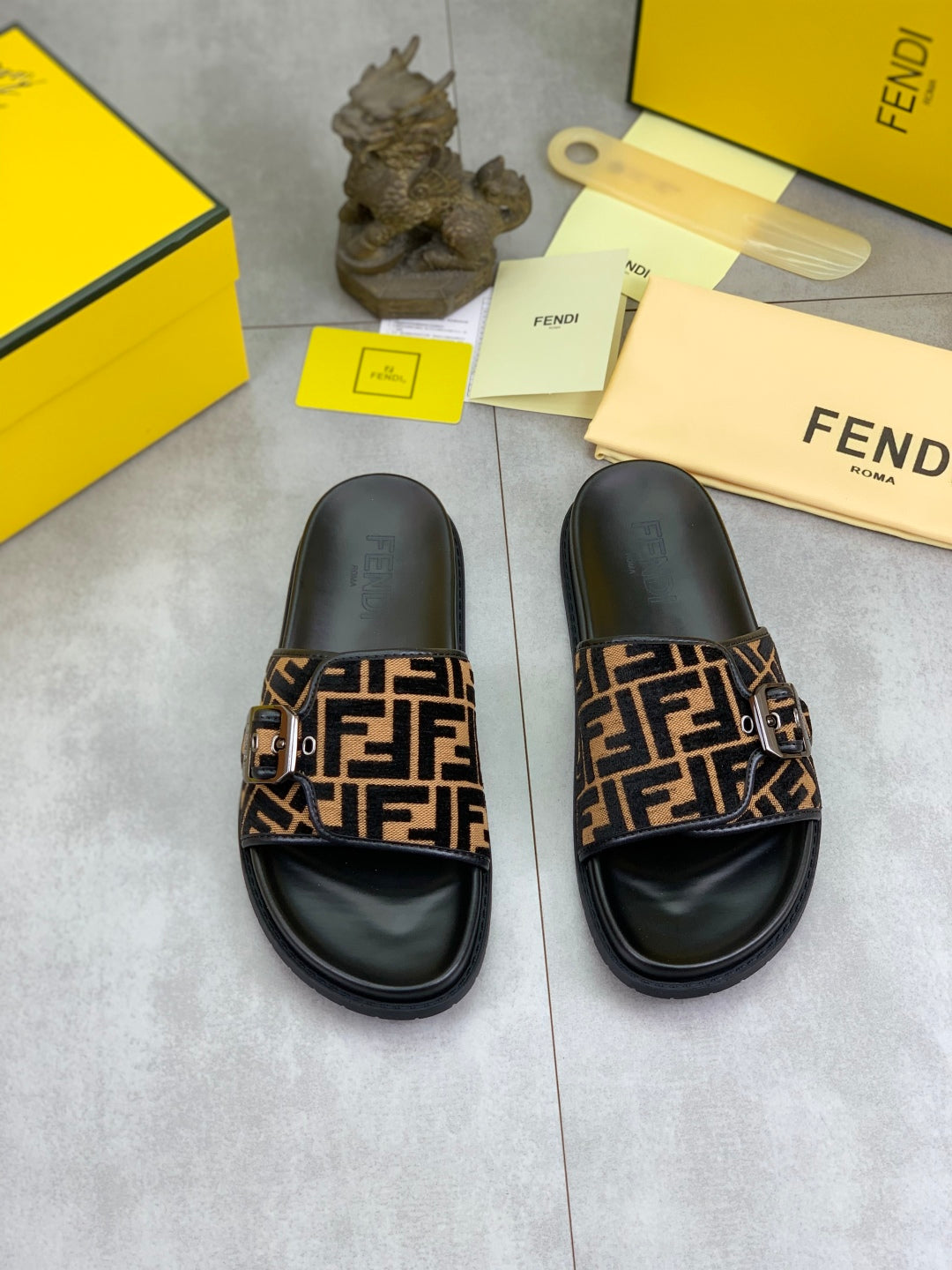 LuxluxHouse Best Quality Sandals Fendi