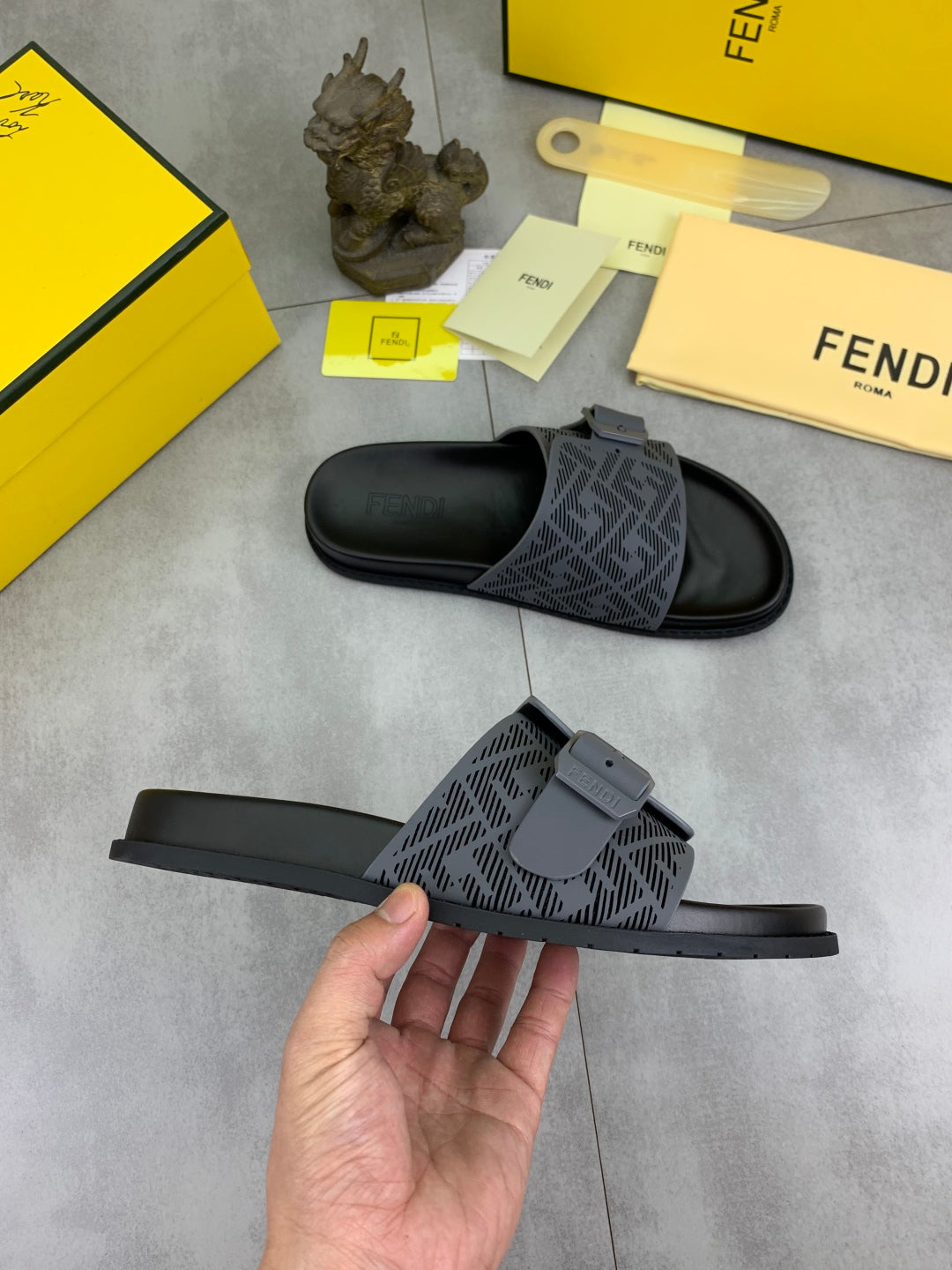 LuxluxHouse Best Quality Sandals Fendi