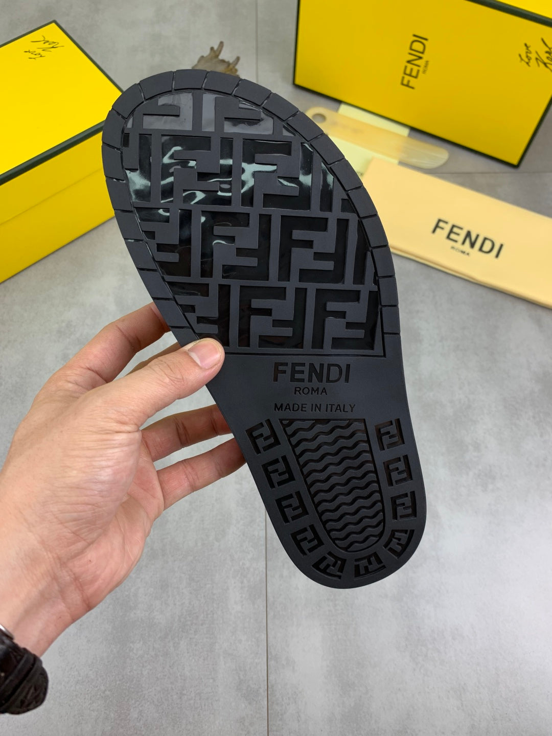 LuxluxHouse Best Quality Sandals Fendi