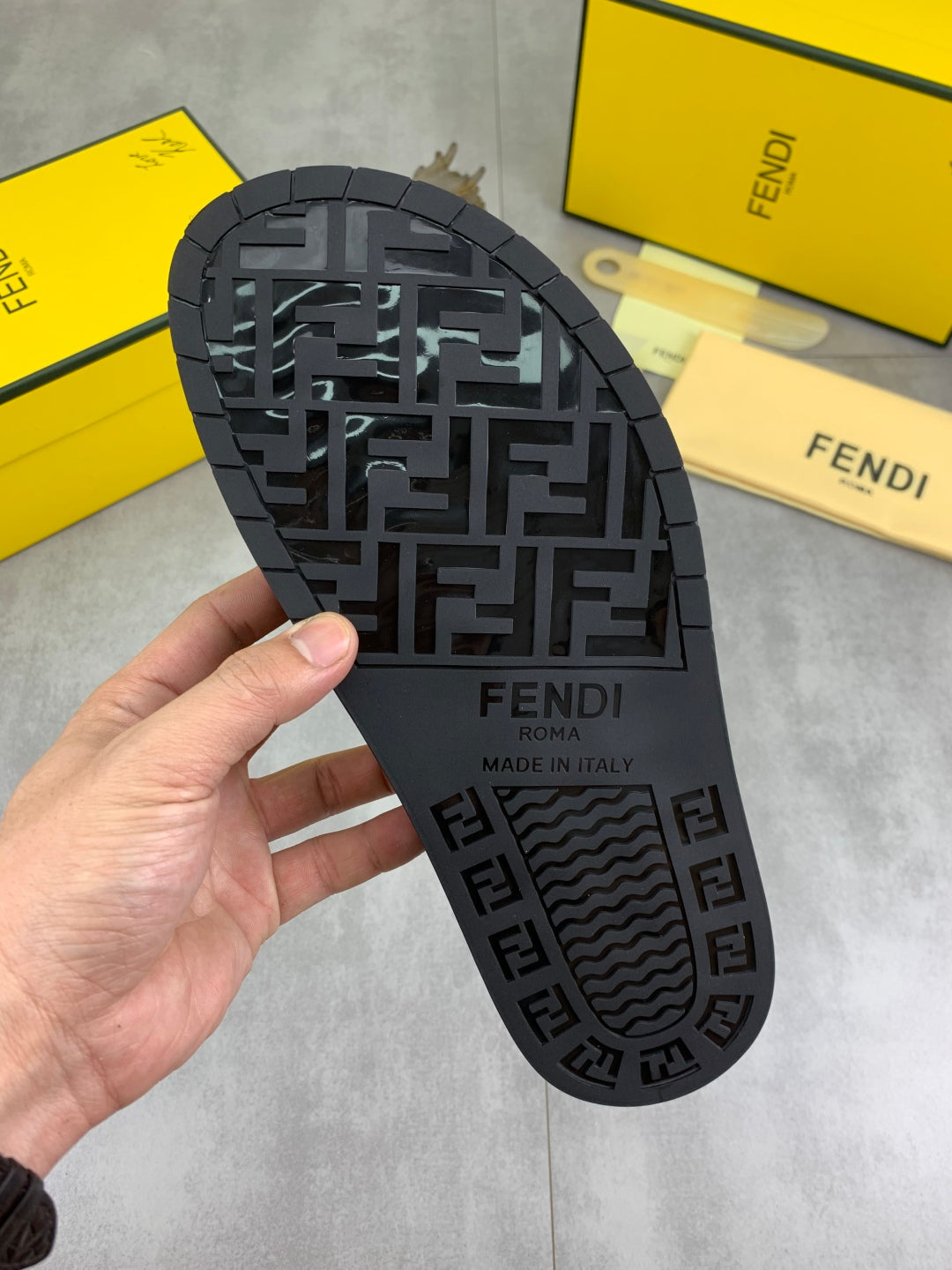 LuxluxHouse Best Quality Sandals Fendi