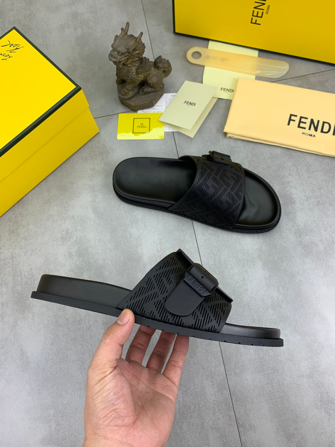 LuxluxHouse Best Quality Sandals Fendi