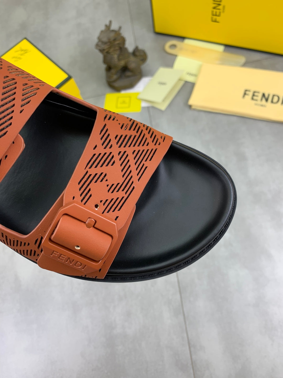 LuxluxHouse Best Quality Sandals Fendi