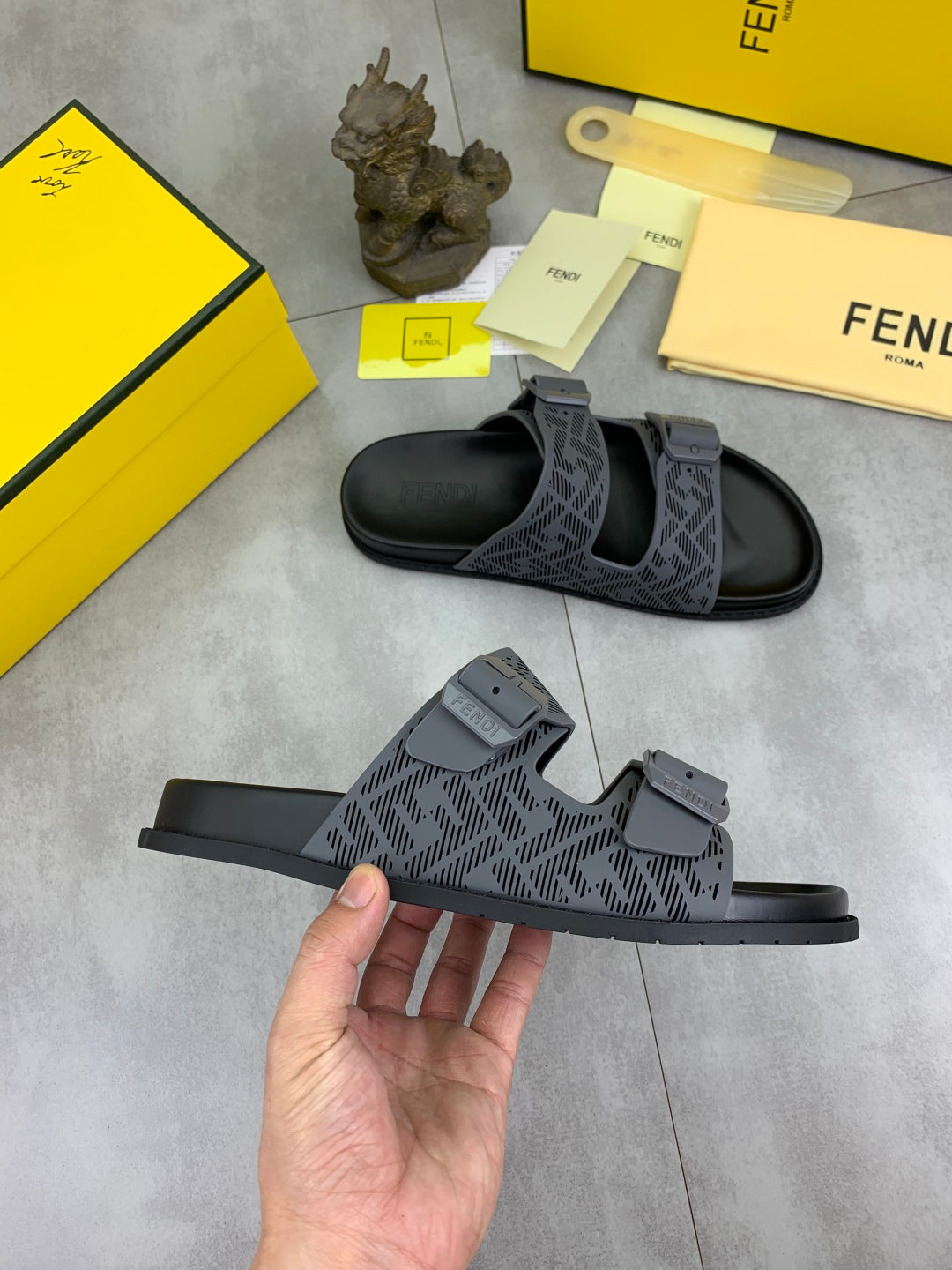 LuxluxHouse Best Quality Sandals Fendi