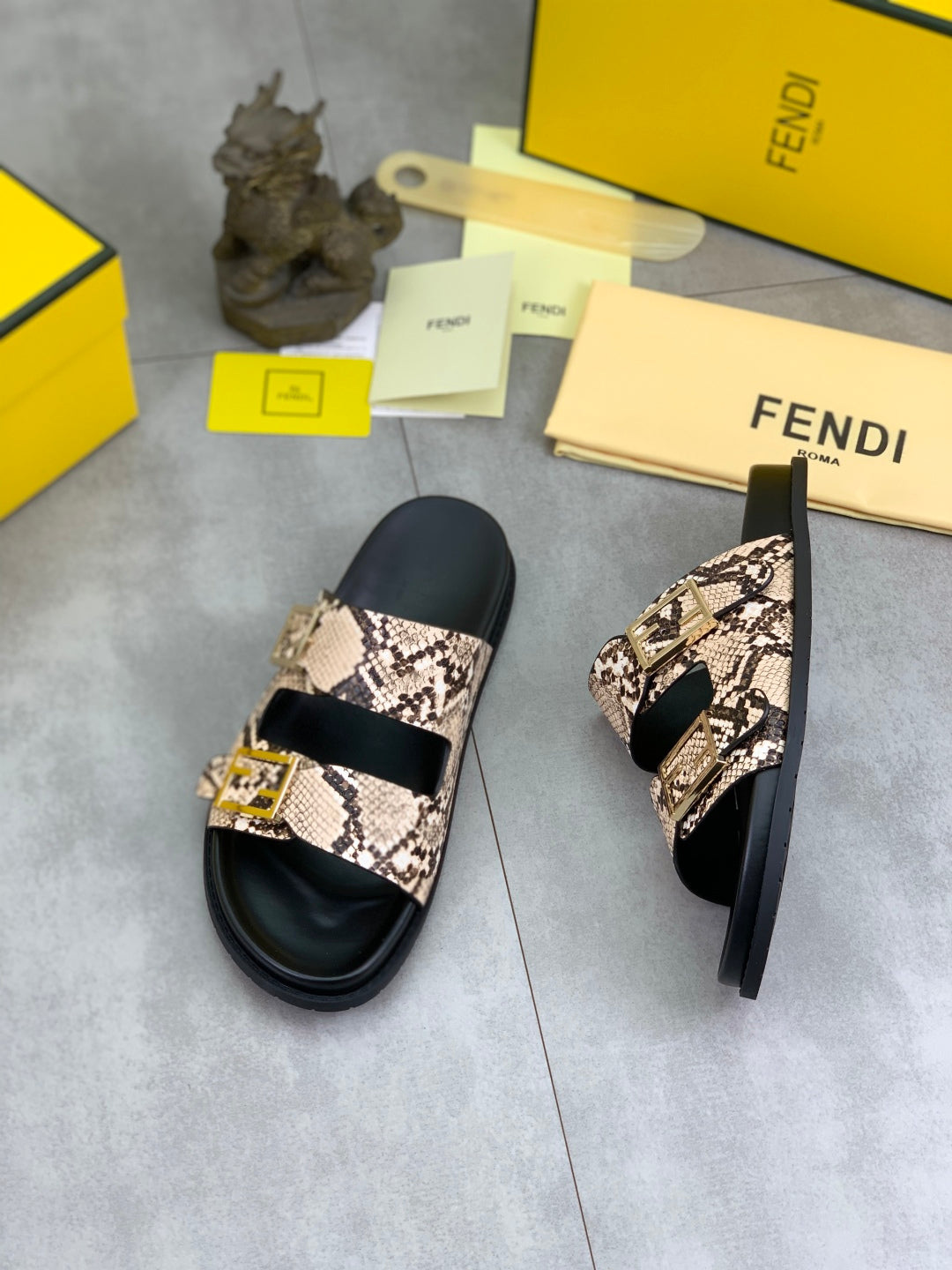 LuxluxHouse Best Quality Sandals Fendi