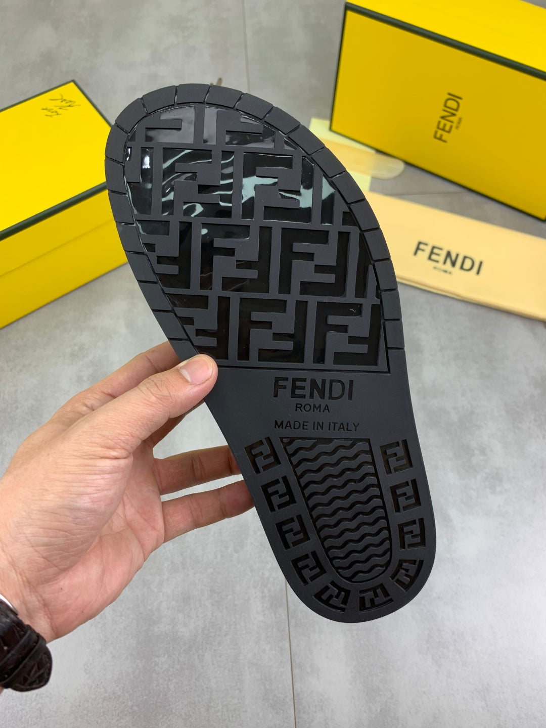 LuxluxHouse Best Quality Sandals Fendi