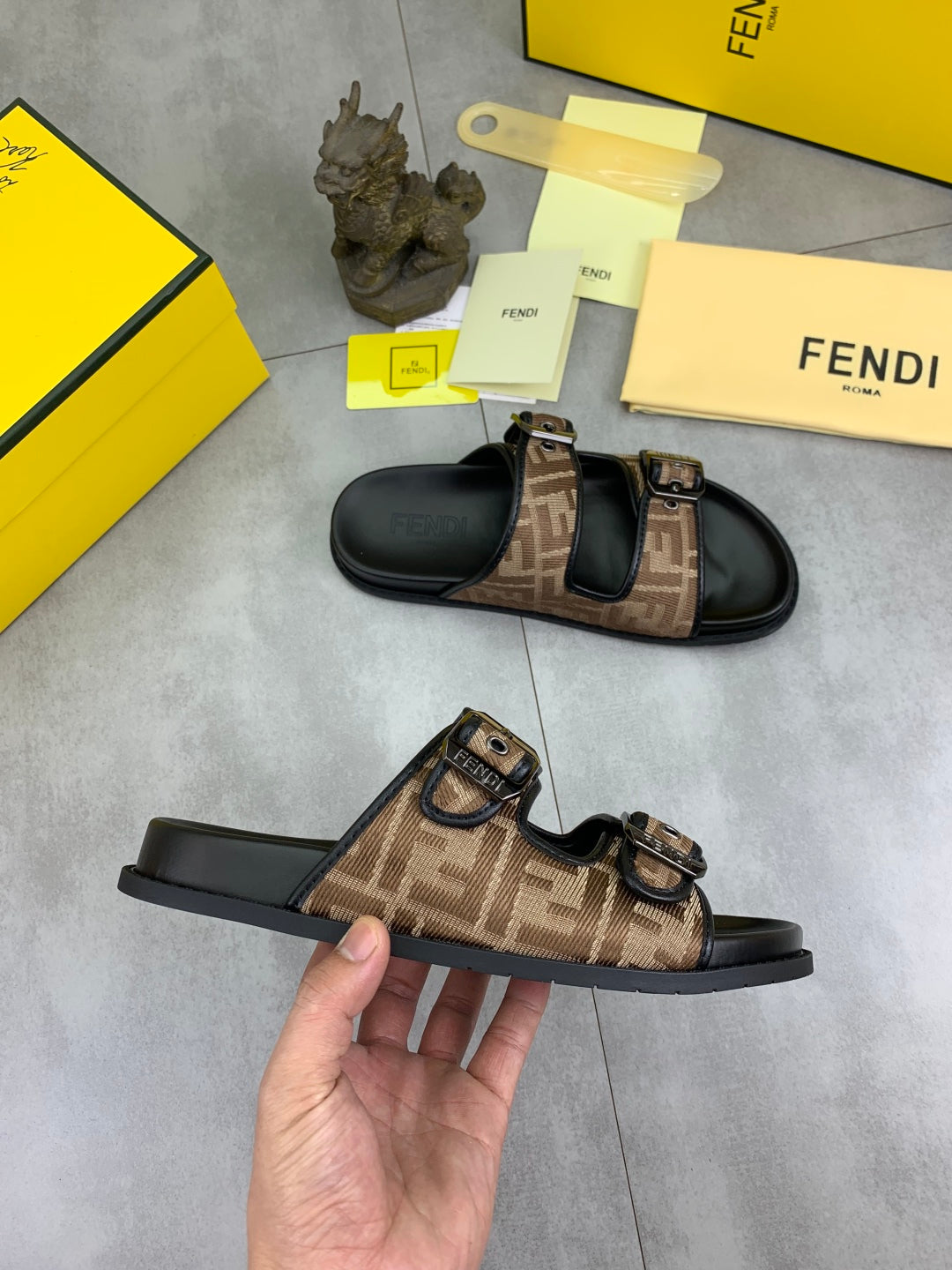 LuxluxHouse Best Quality Sandals Fendi