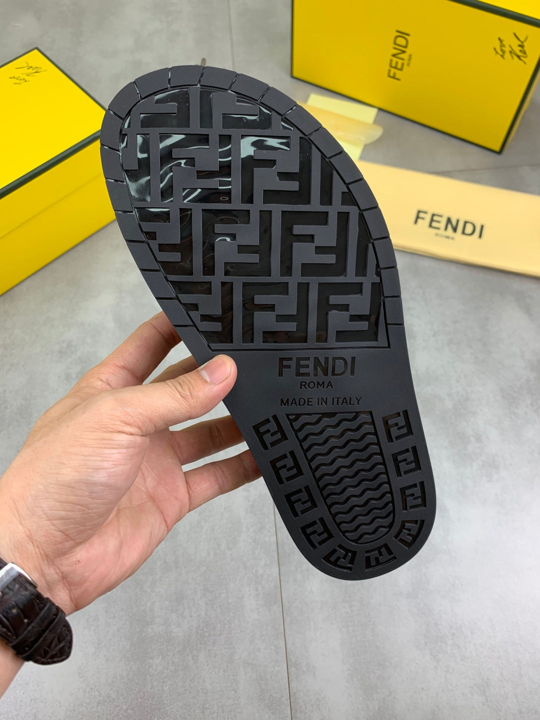 LuxluxHouse Best Quality Sandals Fendi