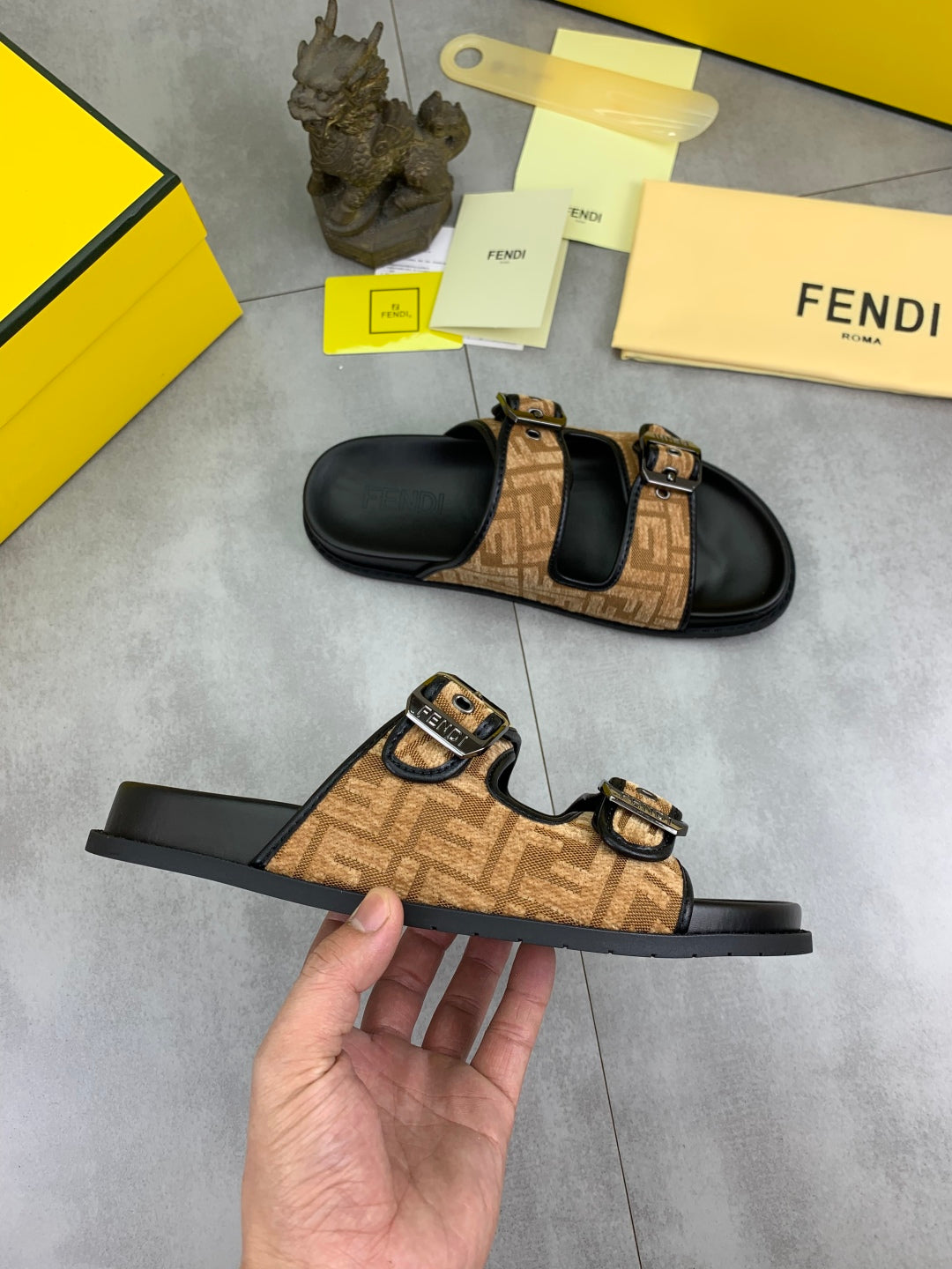 LuxluxHouse Best Quality Sandals Fendi