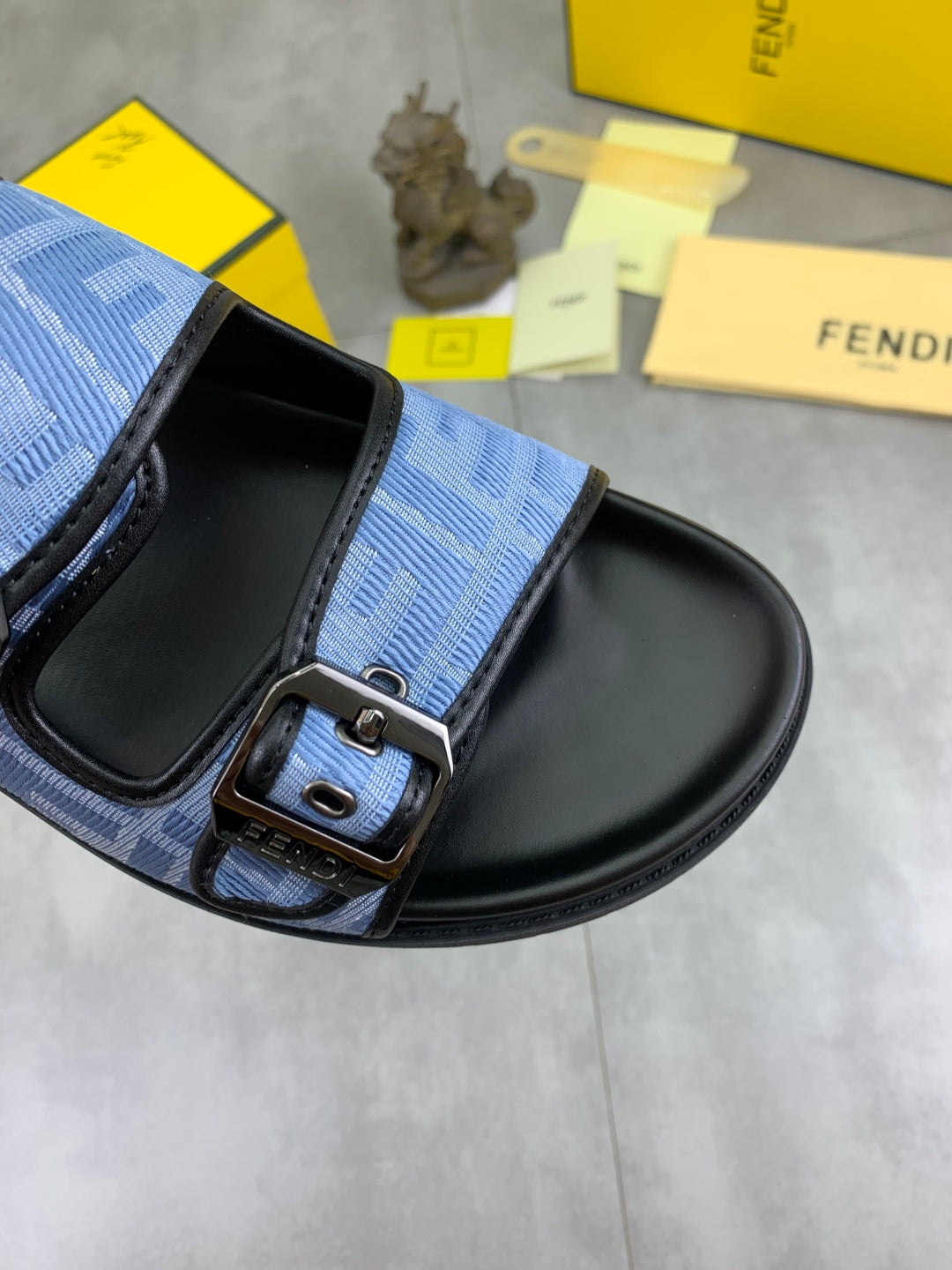 LuxluxHouse Best Quality Sandals Fendi