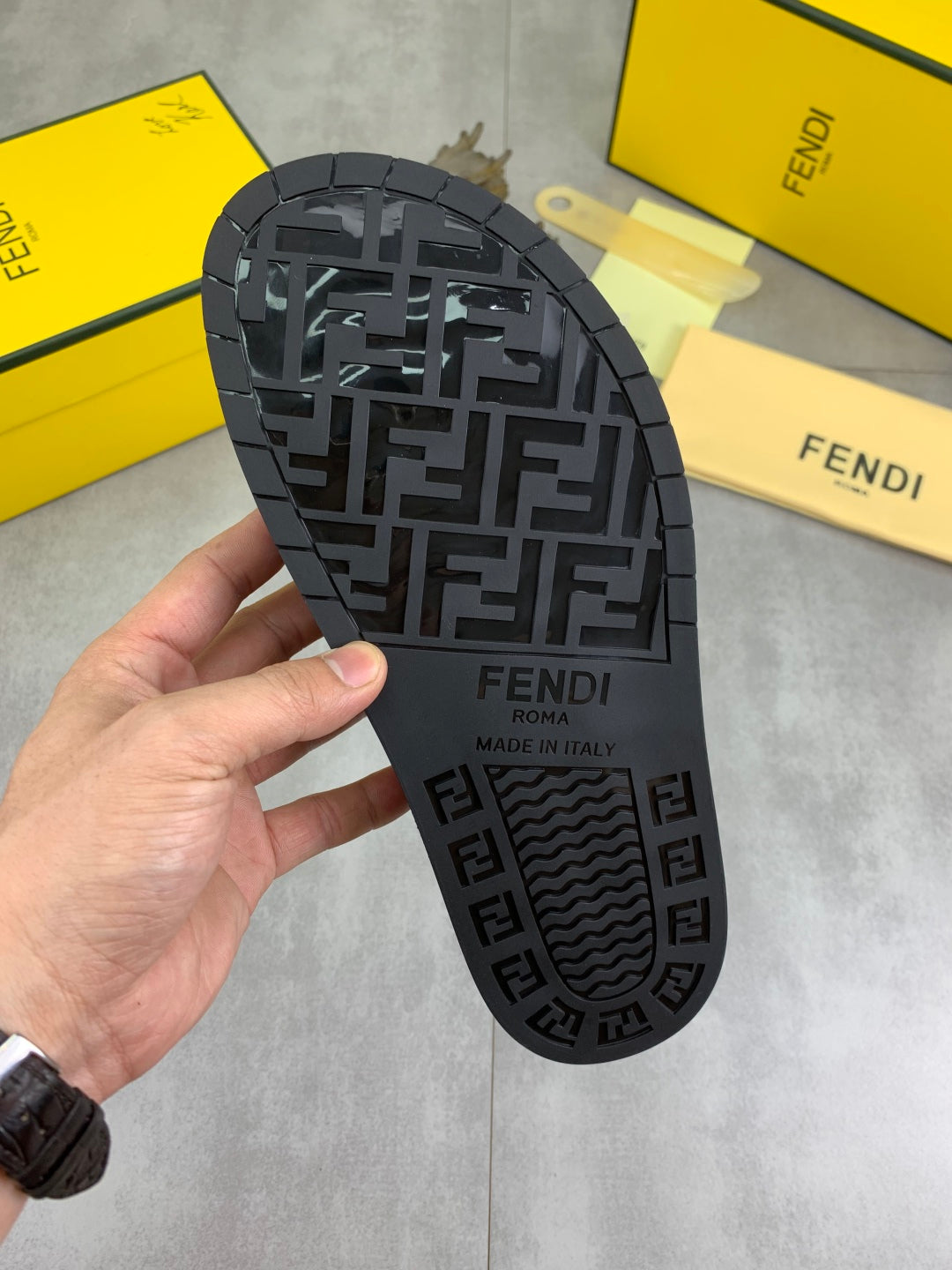 LuxluxHouse Best Quality Sandals Fendi