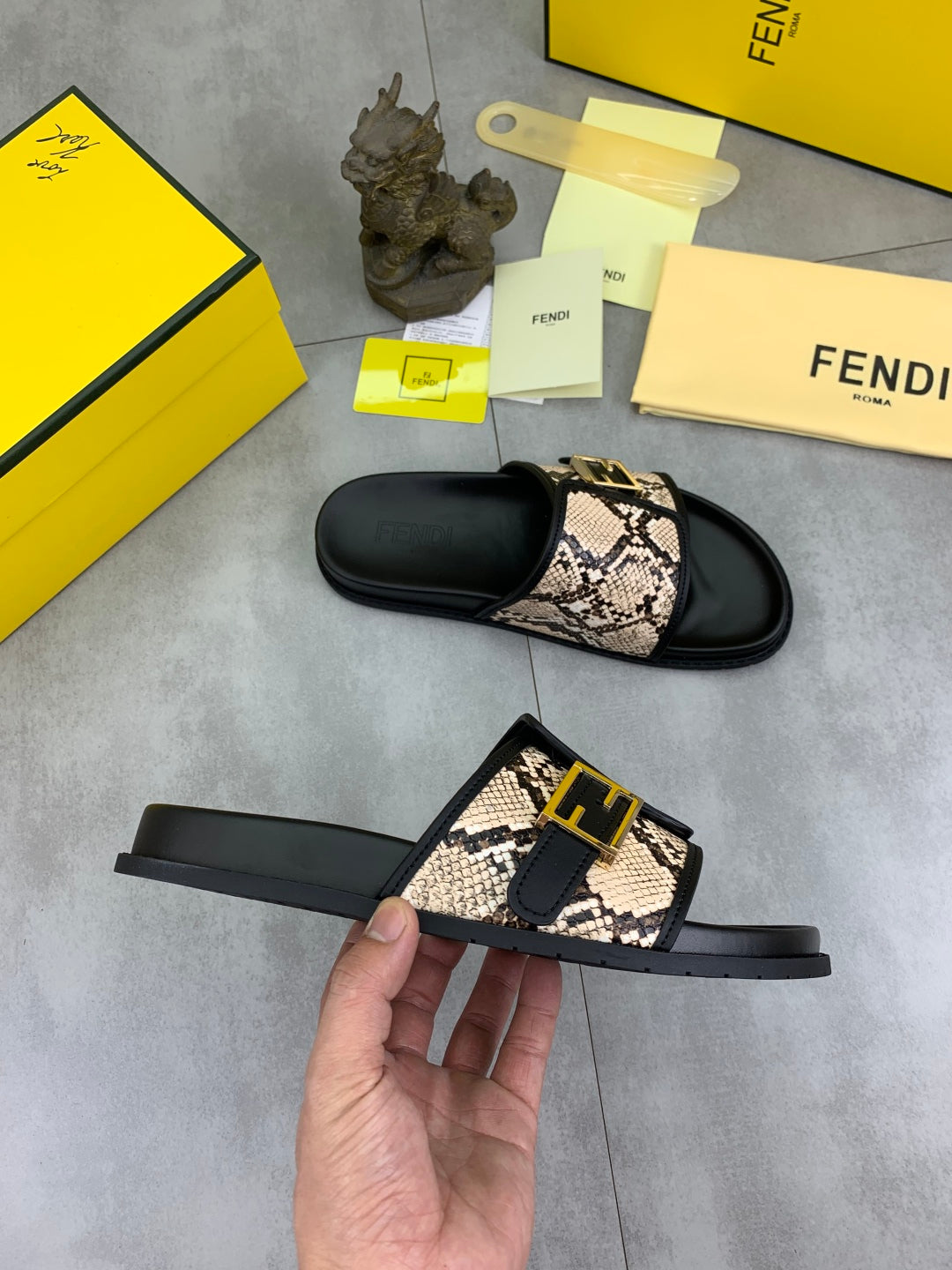 LuxluxHouse Best Quality Sandals Fendi