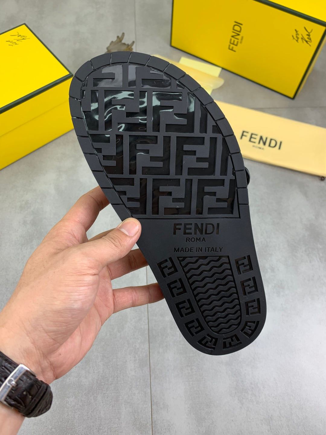 LuxluxHouse Best Quality Sandals Fendi