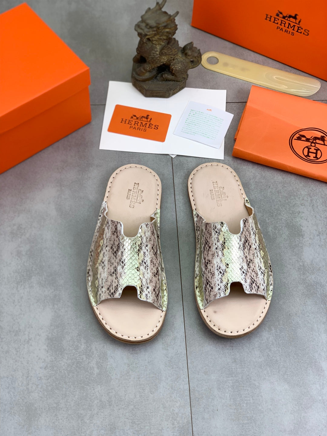 LuxluxHouse Best Quality Shoes Hermes