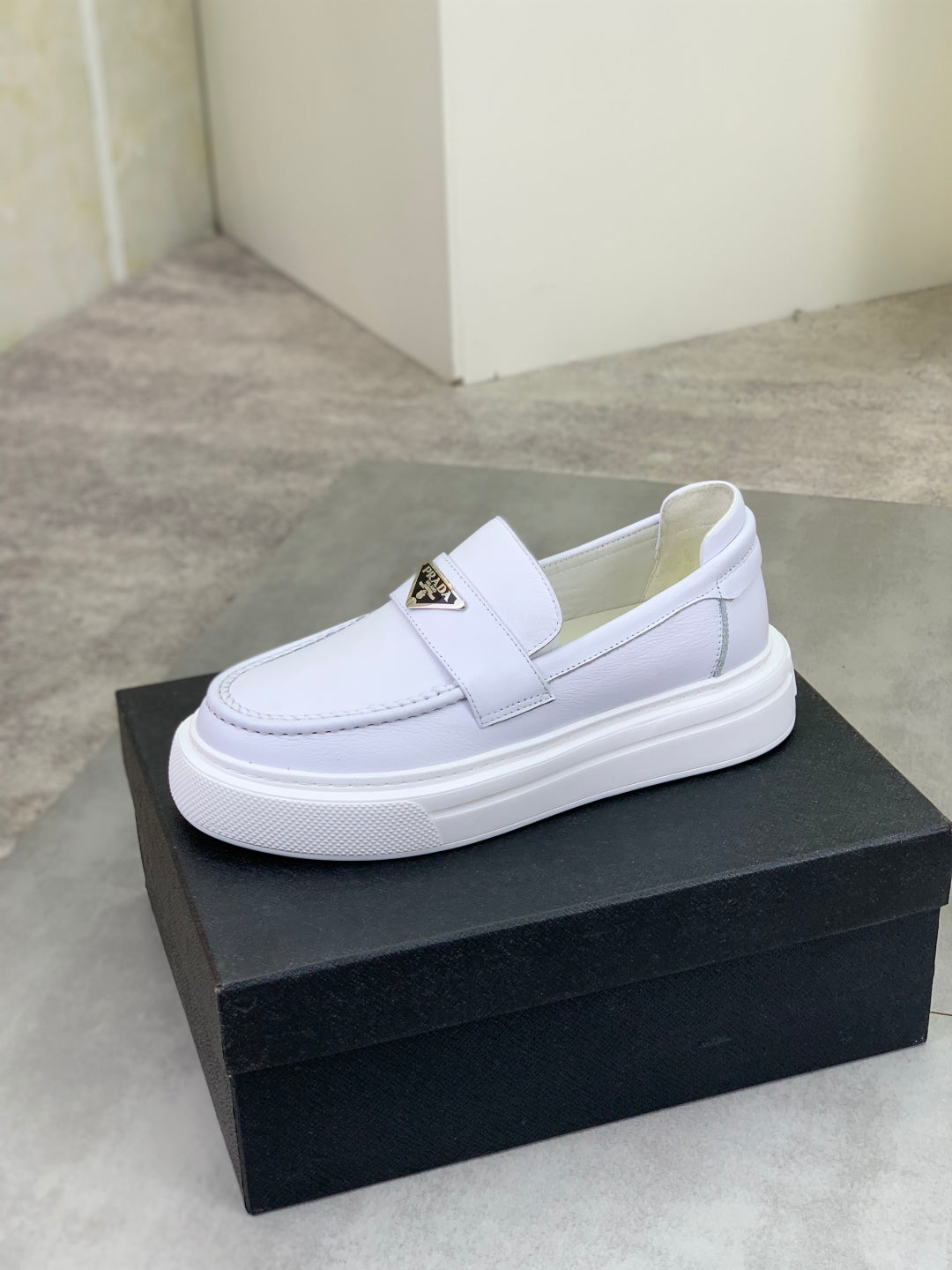 LuxluxHouse Best Quality Shoes Prada