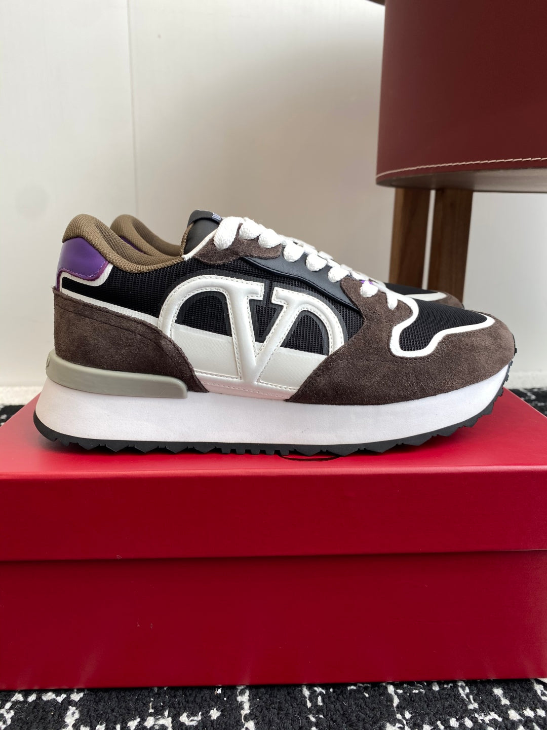 LuxluxHouse Best Quality Shoes Valentino