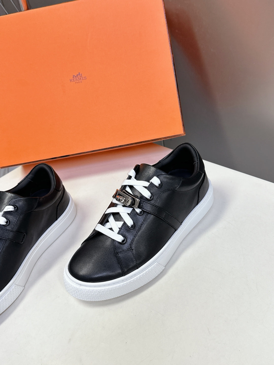 LuxluxHouse Best Quality Women Shoes Hermes
