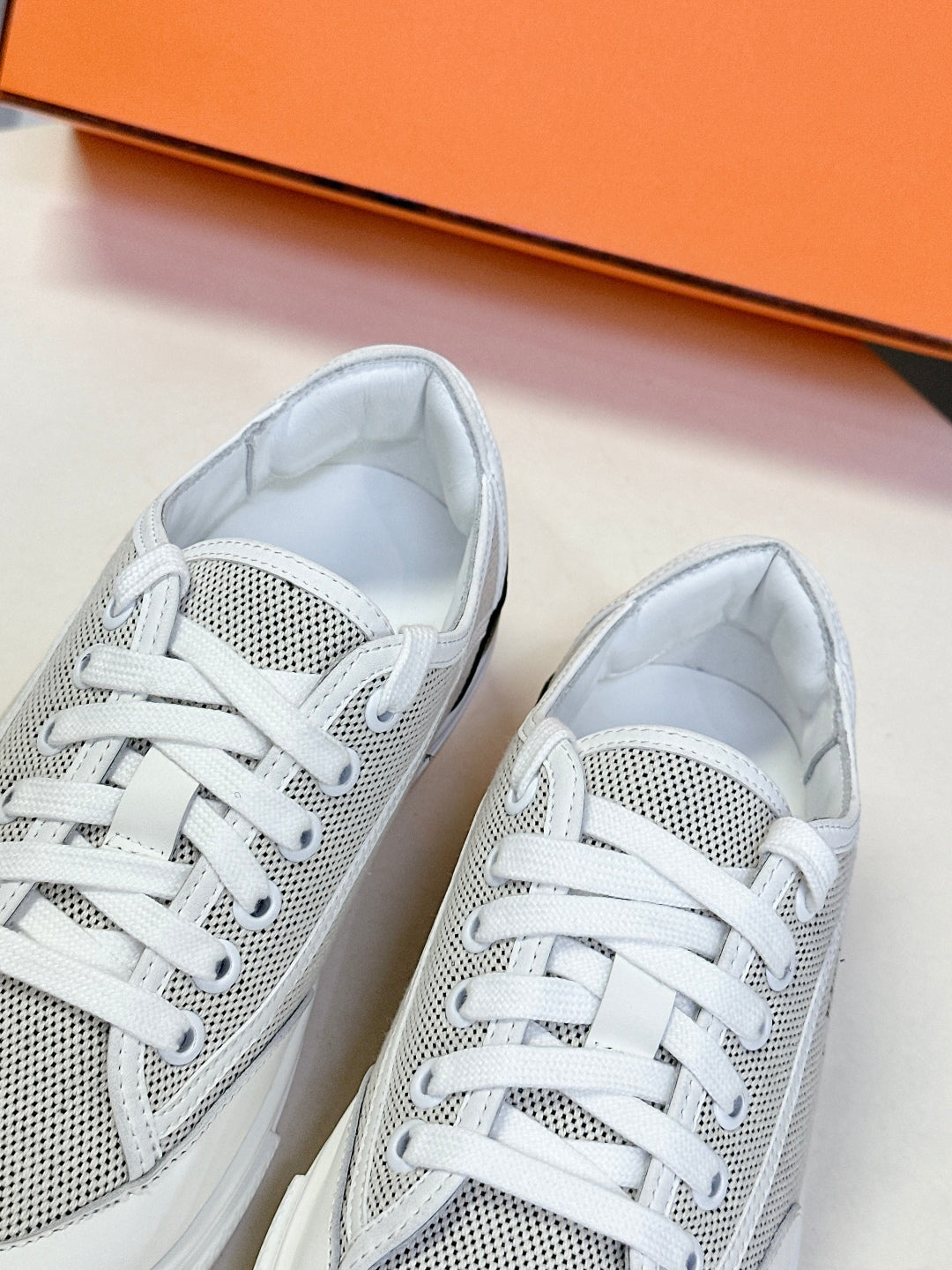 LuxluxHouse Best Quality Women Shoes Hermes