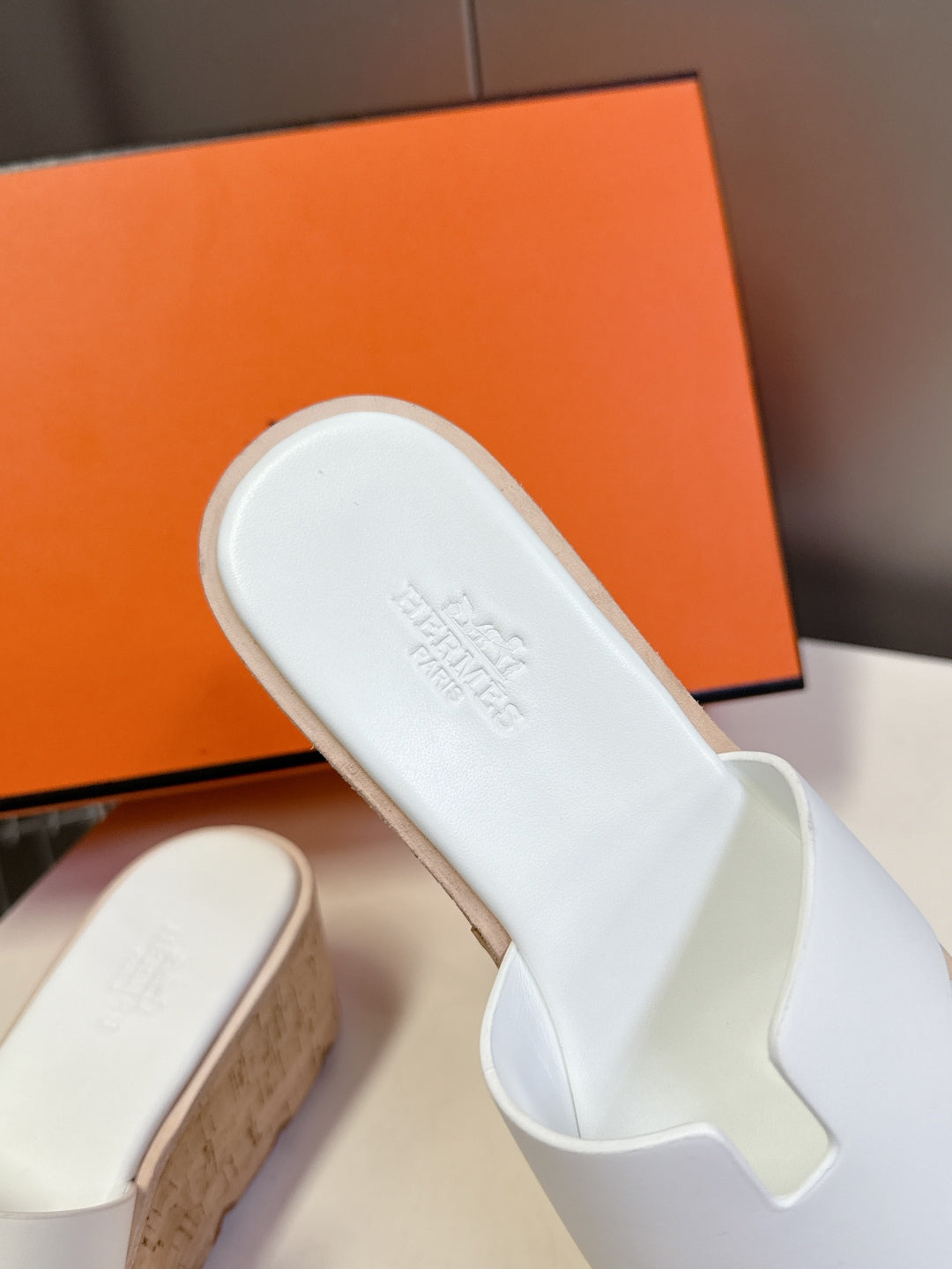 LuxluxHouse Best Quality Women Shoes Hermes