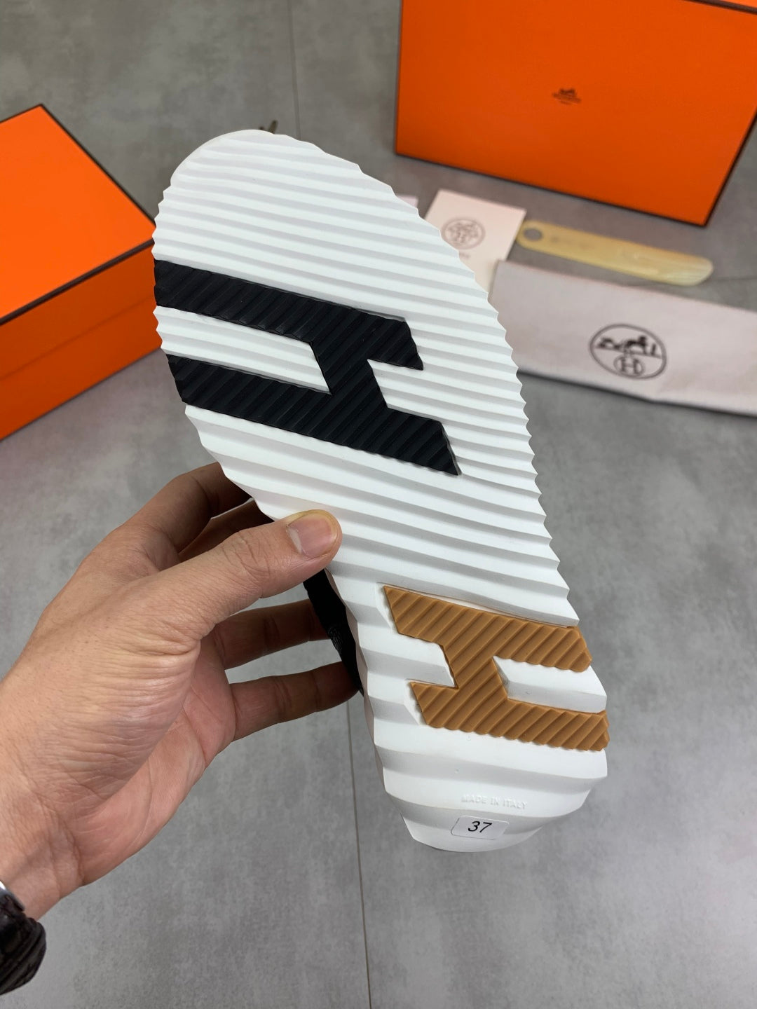 LuxluxHouse Best Quality Shoes Hermes