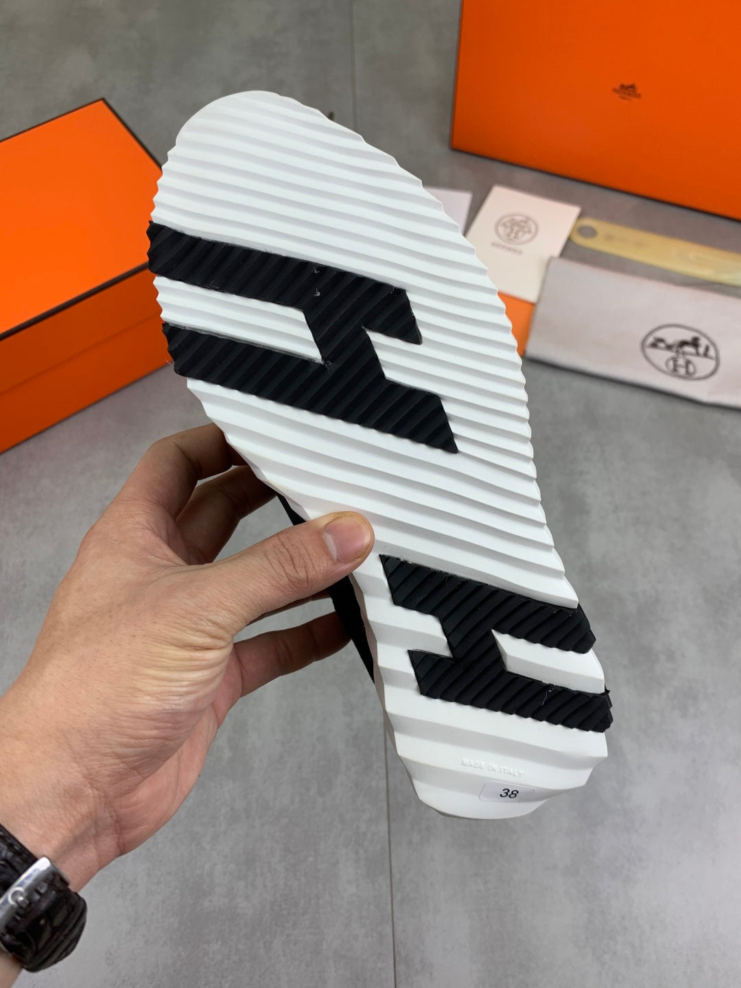 LuxluxHouse Best Quality Shoes Hermes