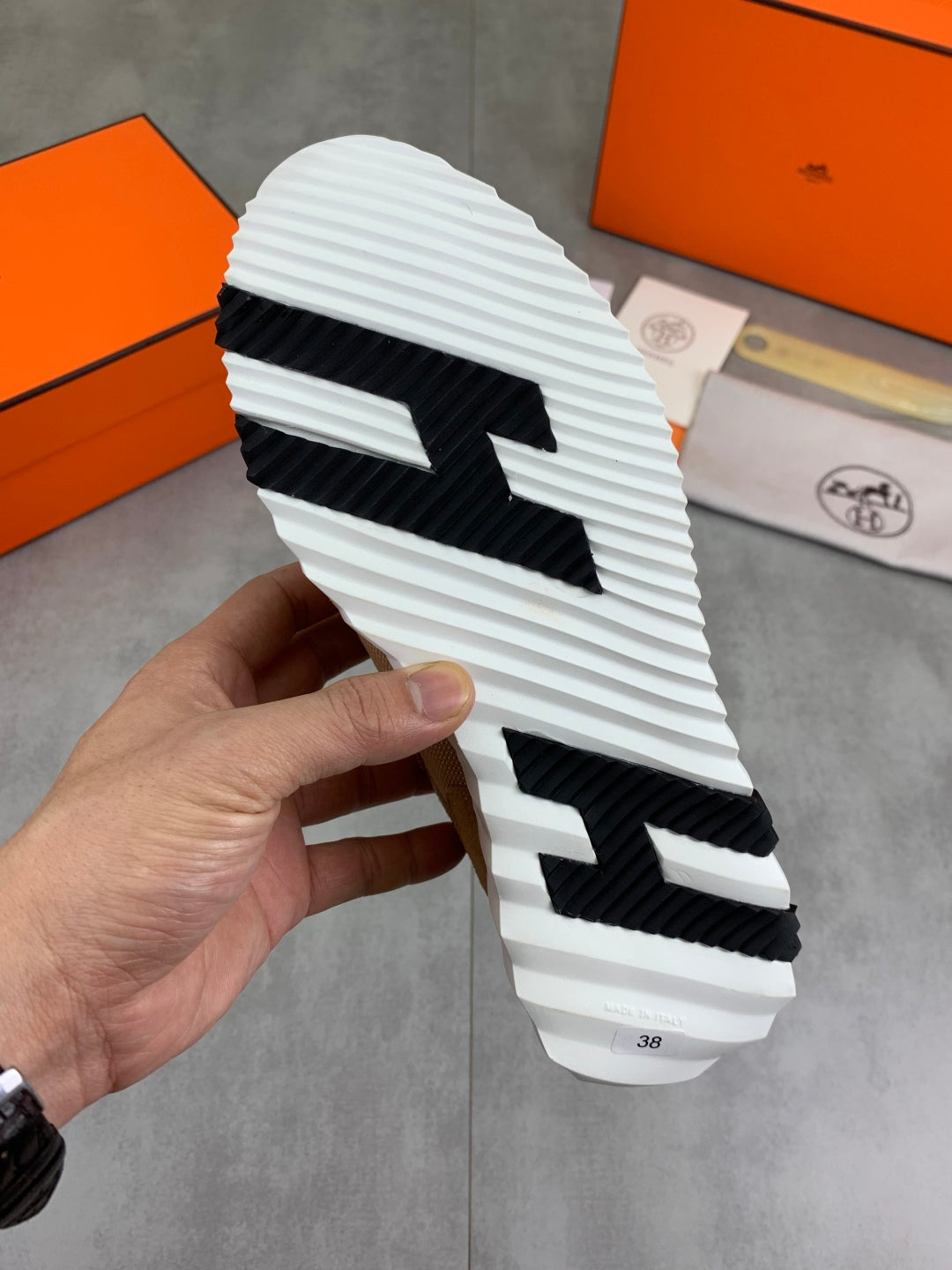 LuxluxHouse Best Quality Shoes Hermes